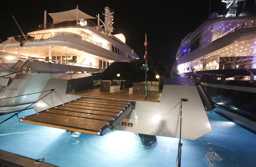 foto Damjan Tadic / CROPIX hvar luka2-150815 899165S0